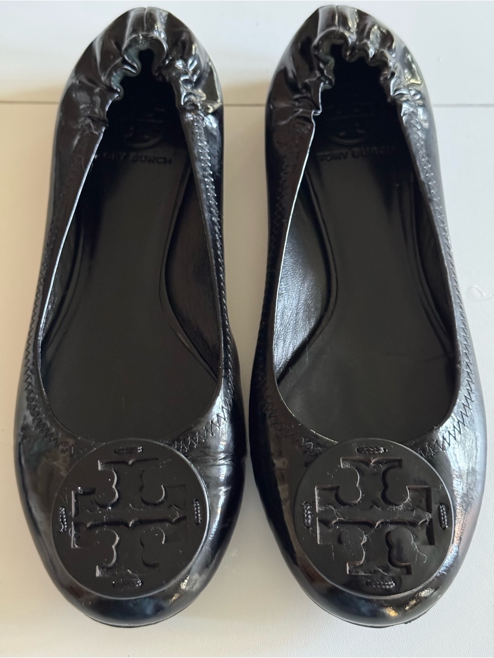 Tory Burch Black Patent Logo Round-Toe Ballet Flats size 9